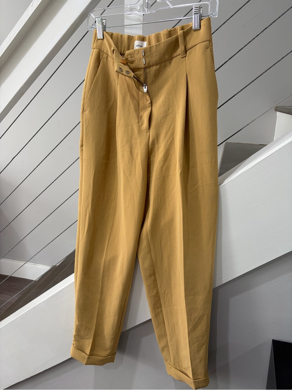 Wilfred high-waist, tapered pants